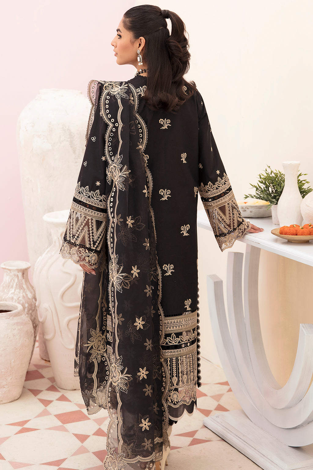Noir-Chikankari Festive Lawn '23-AFROZEH