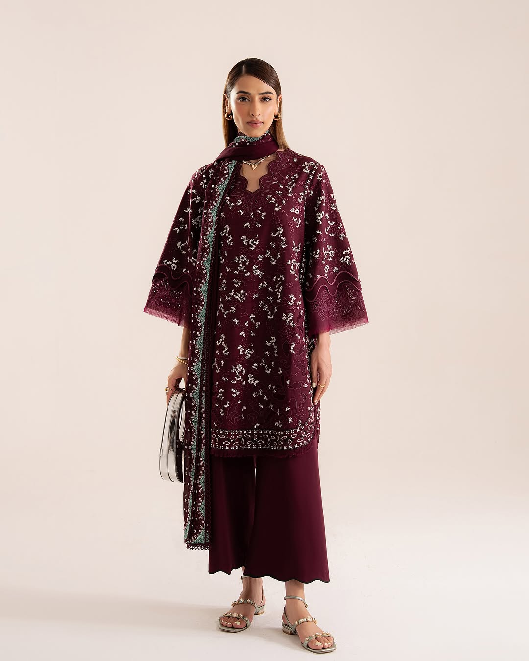 Omya 3Pc Stitched