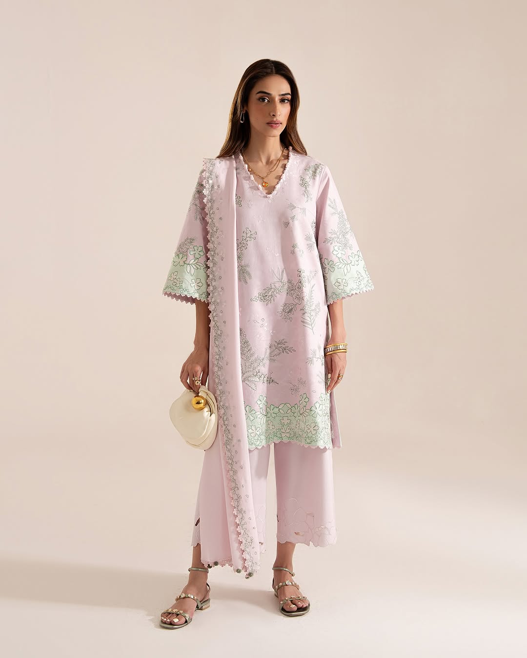 Sarin 3Pc Stitched