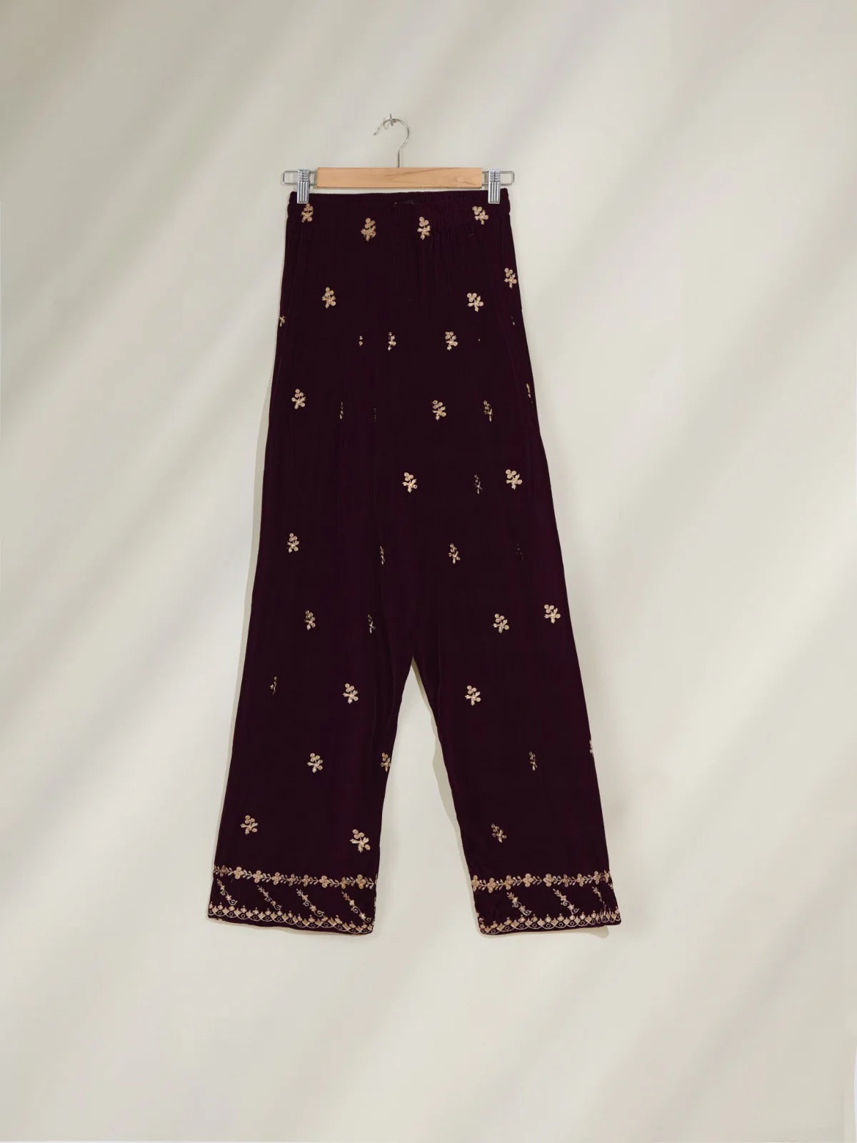 2 Piece- Embroidered Velvet Suit S110393