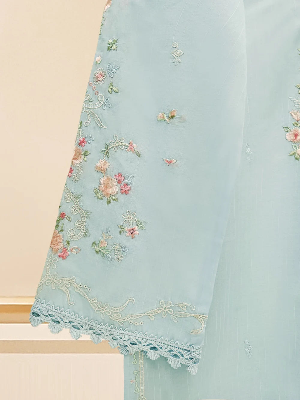 FINE JACQUARD EMBROIDERED SHIRT S109191
