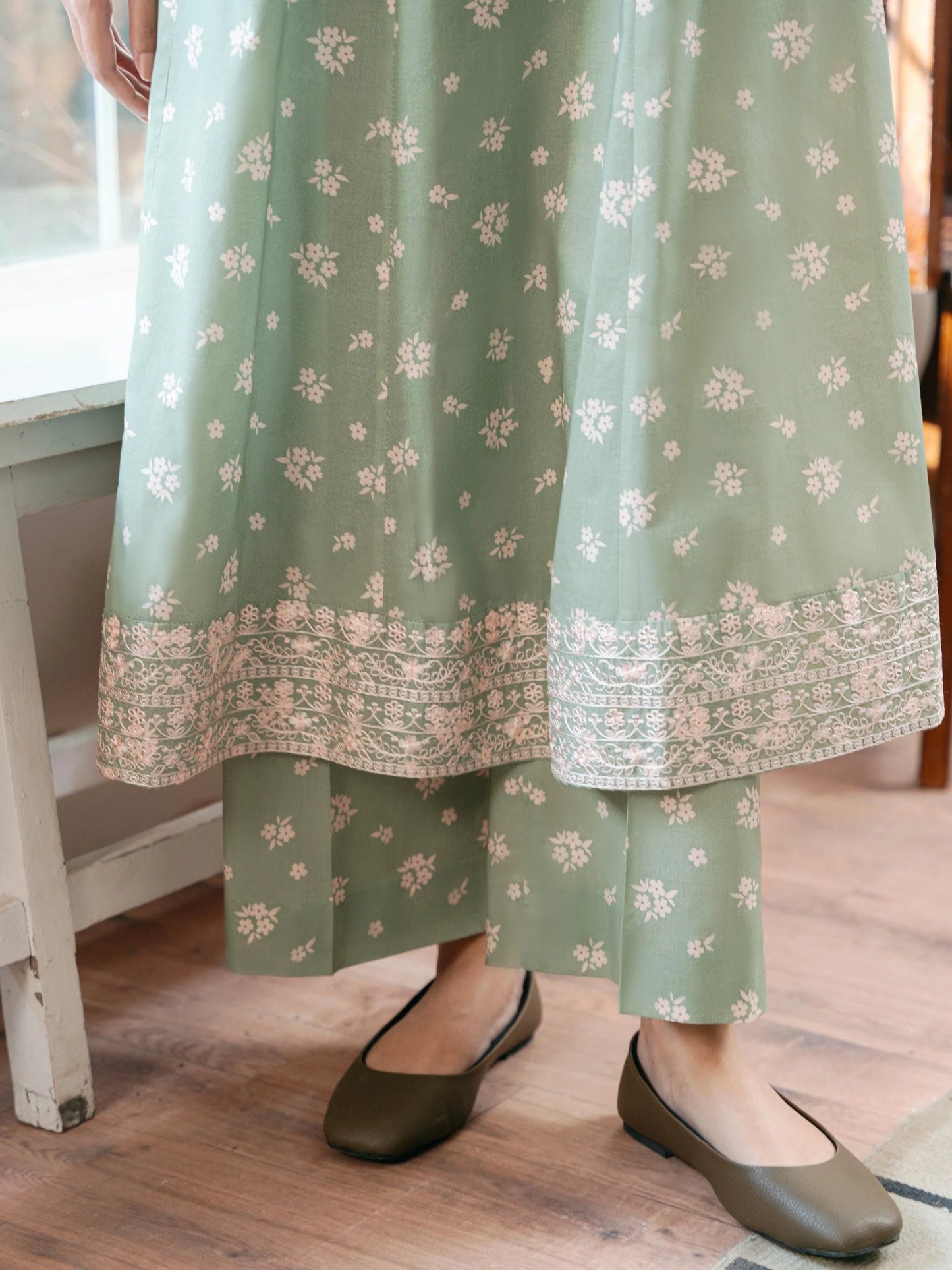 2 Piece - Digital Printed Embroidered Cambric Suit S110396