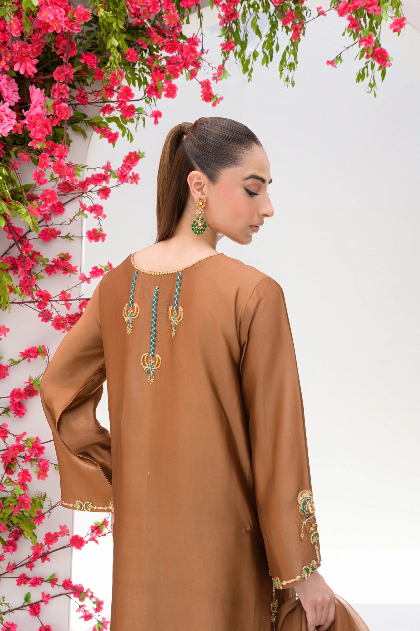 Toffee Brown - Flairs Studio
