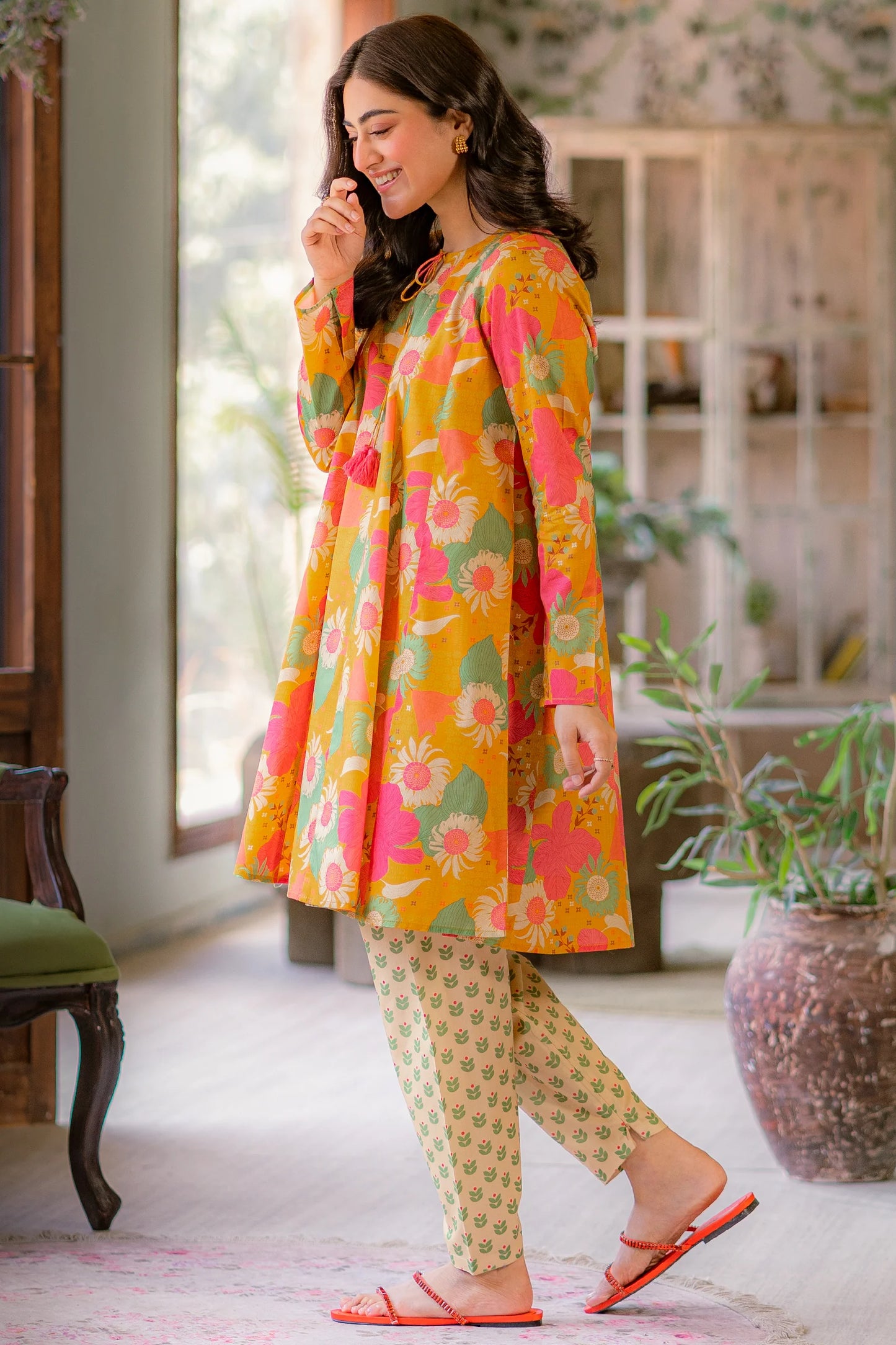 BRIGHTER 2 PIECE SUIT