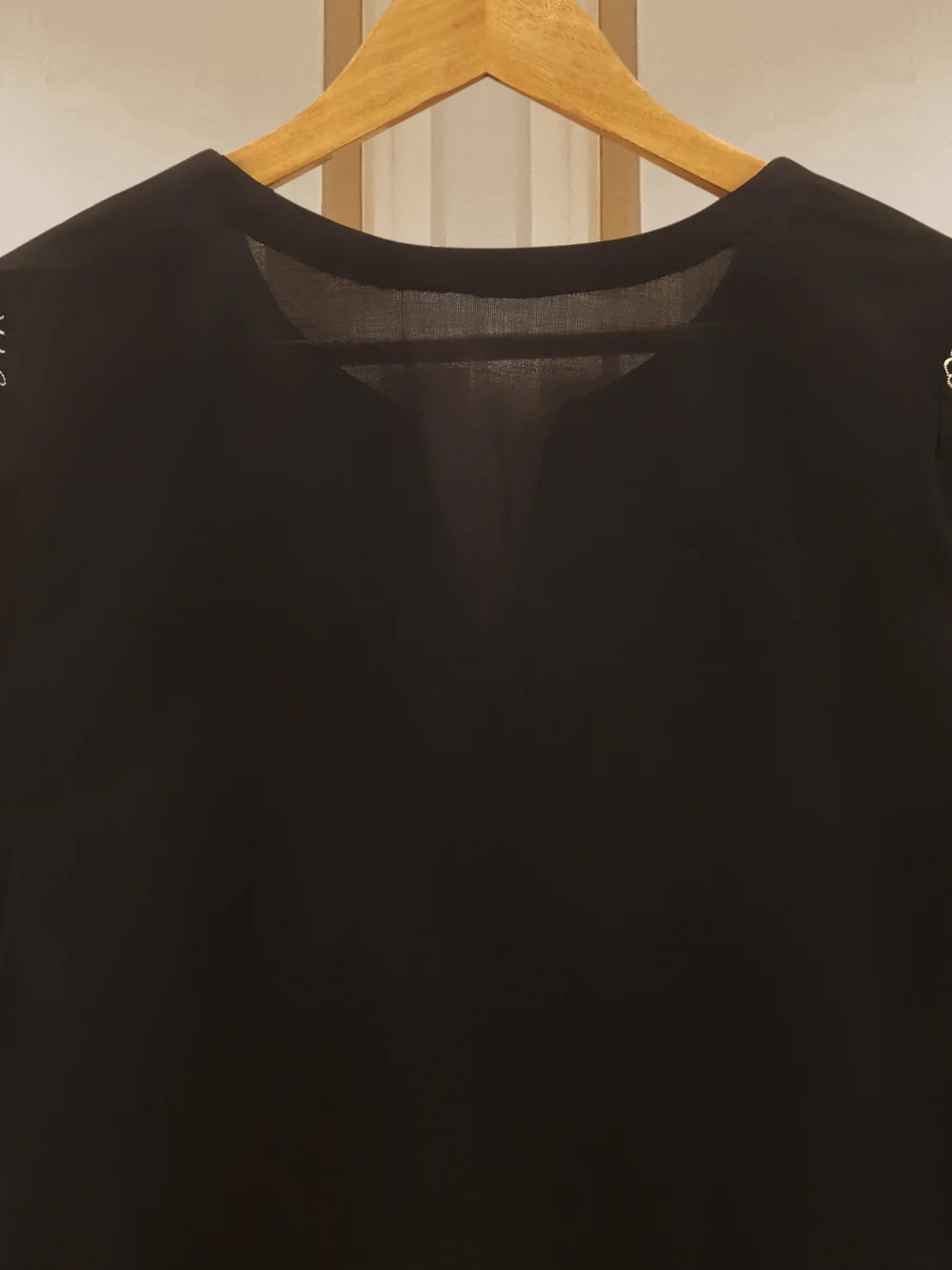 EMBROIDERED CAMBRIC SHIRT S108481