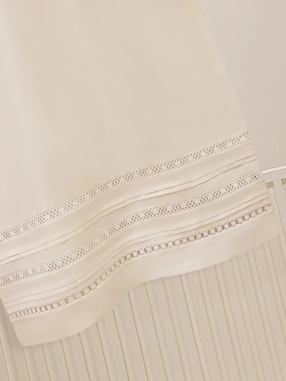 EMBROIDERED CAMBRIC SHIRT S108476