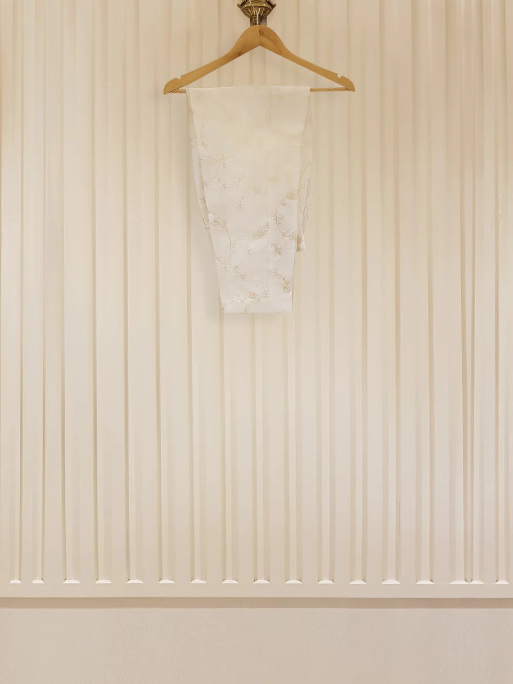 PURE PIMA COTTON LAWN EMBROIDERED SHIRT AND PANTS S106537