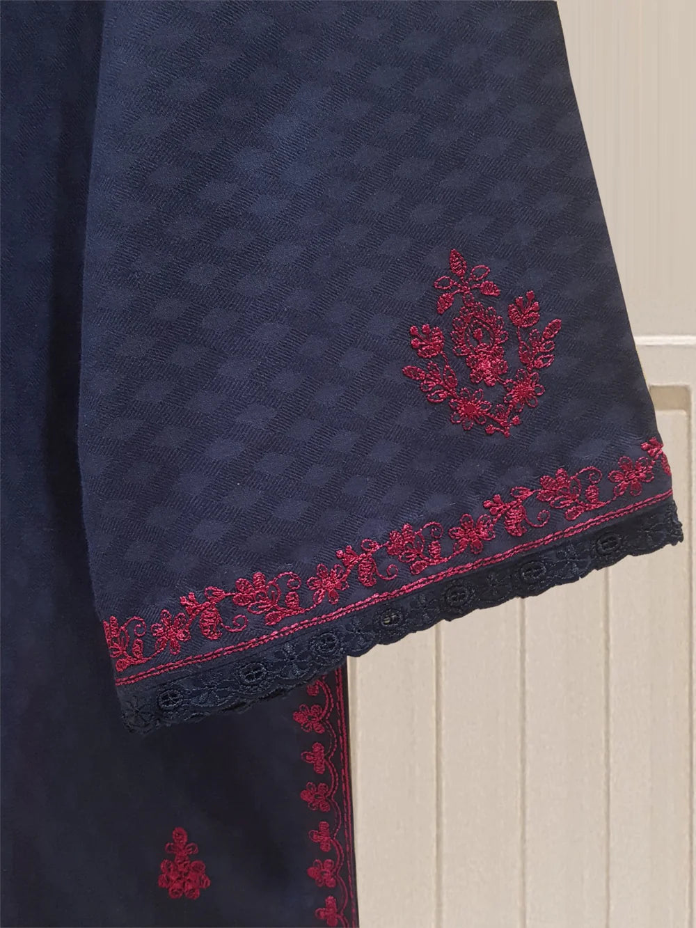 PURE EMBROIDERED JACQUARD LAWN SHIRT AND CHIFFON DUPATTA S107053
