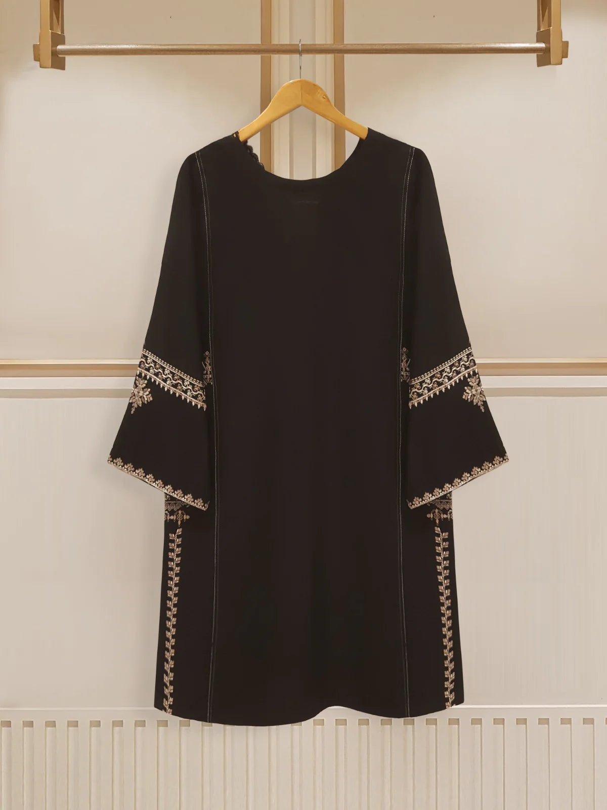 PURE EMBROIDERED JACQUARD LAWN SHIRT S107389