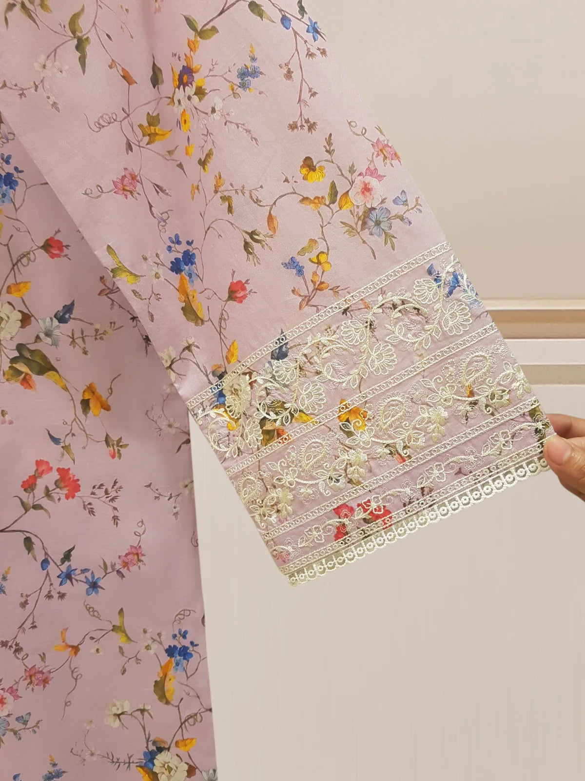 THREE PIECE PREMIUM DIGITAL PRINTED LAWN S107538