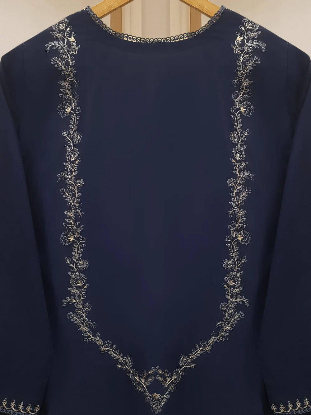 TWO PIECE FINE PIMA FULLY EMBROIDERED SHIRT WITH PANTS S107532