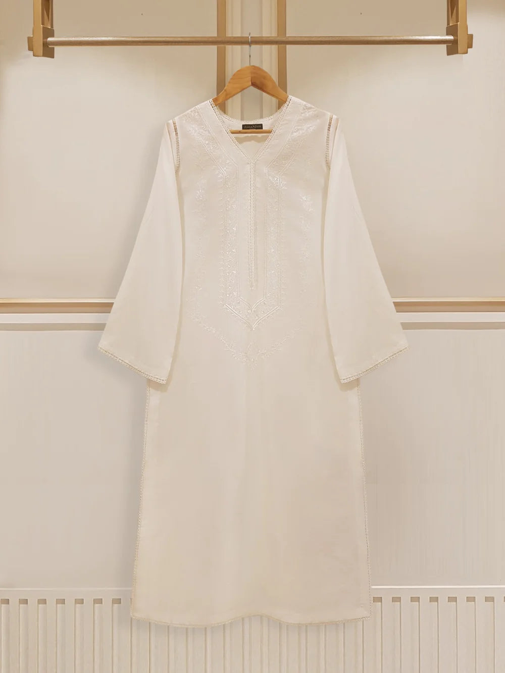 TWO PIECE FINE PIMA FULLY EMBROIDERED SHIRT WITH PANTS S107547
