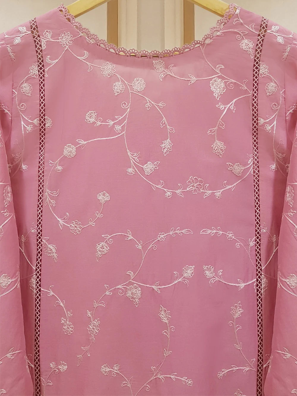 TWO PIECE FINE PIMA FULLY EMBROIDERED SHIRT WITH PANTS S107561