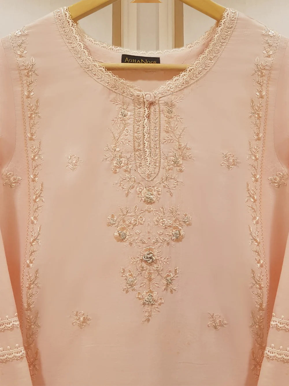 TWO PIECE FINE JACQUARD LAWN EMBROIDERED SHIRT WITH CHIFFON DUPATTA S107720