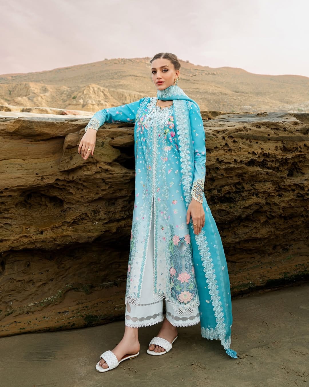 Serenade-Soraya | RTS