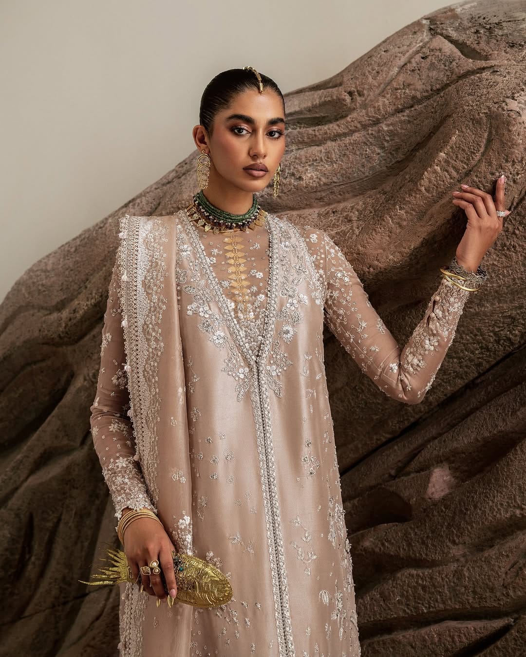 Ismira Stitched-(4pc)