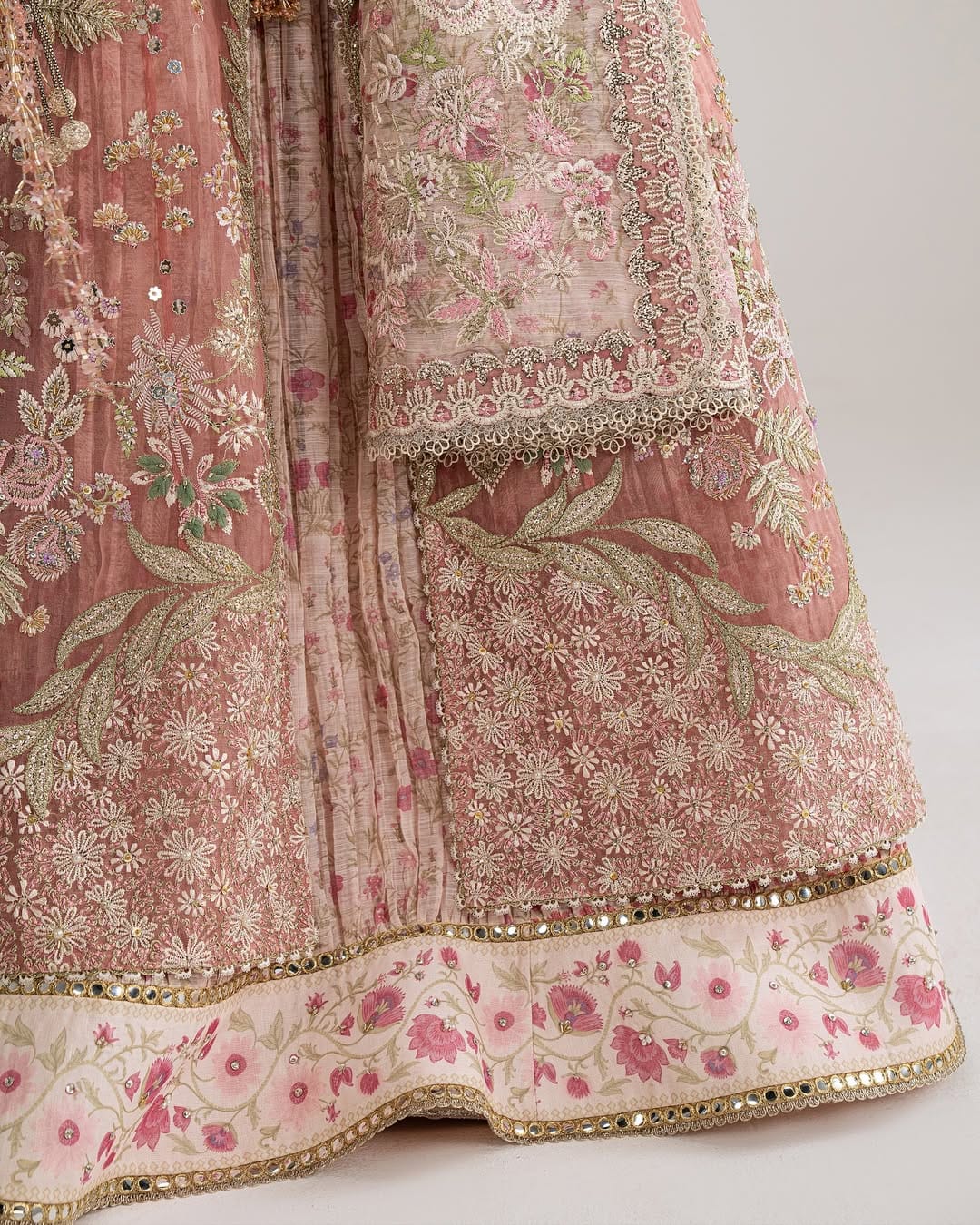Novara Stitched-(4pc)