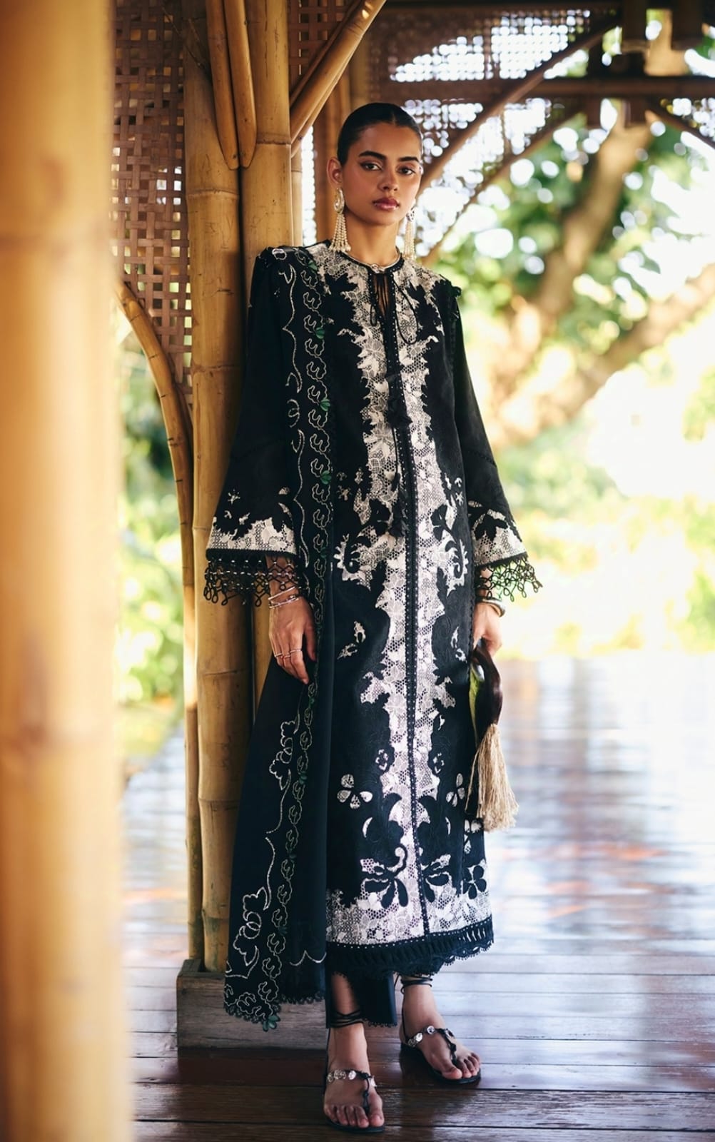Naisha 3pc Stitched