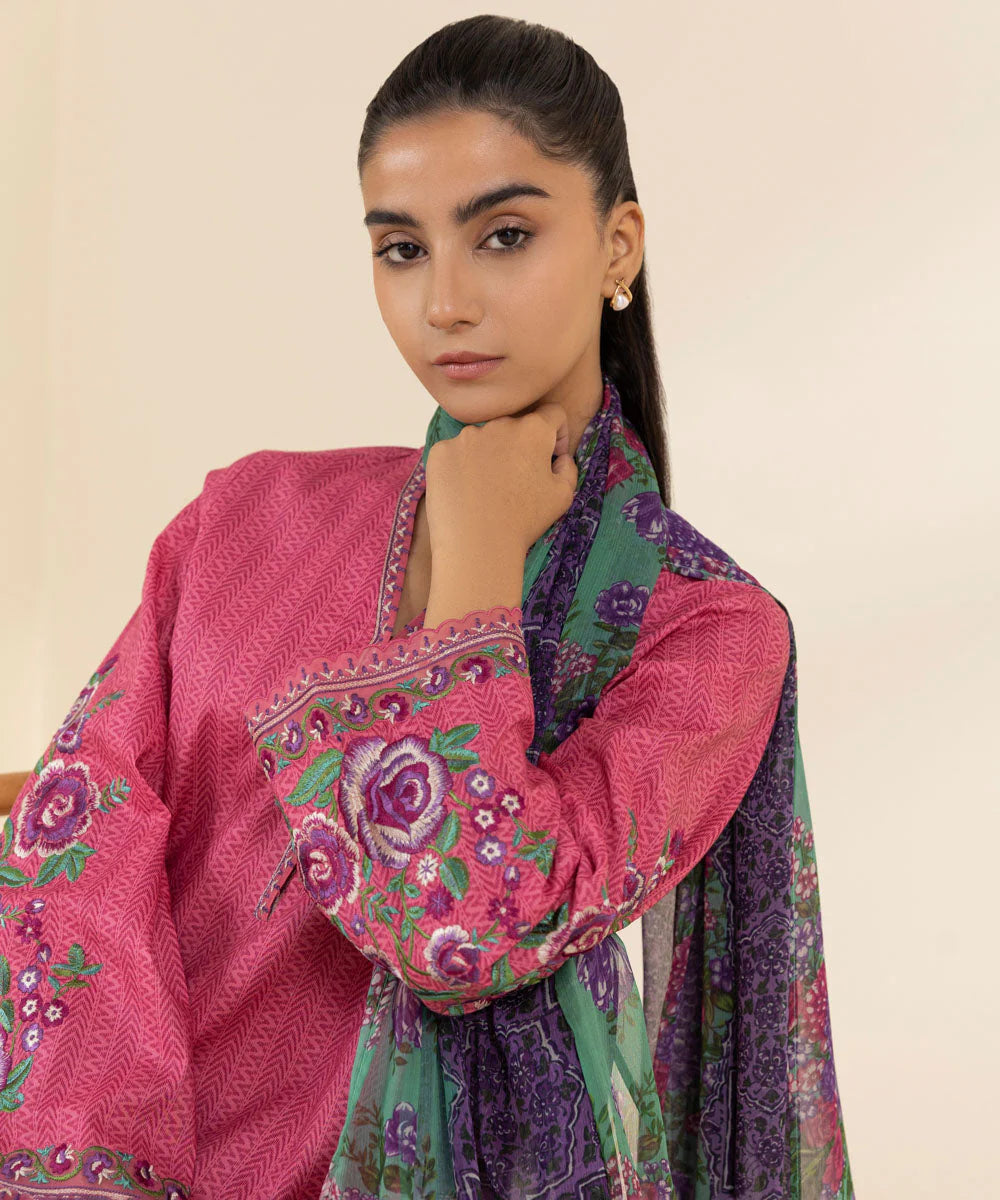 3 Piece - Embroidered Lawn Suit