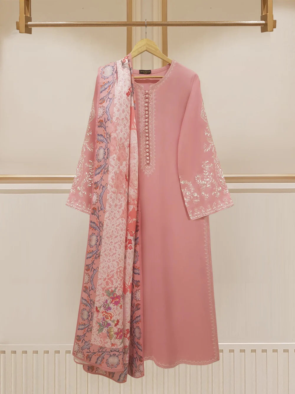 3 PIECE - EMBROIDERED TWILL VISCOSE SUIT S108299