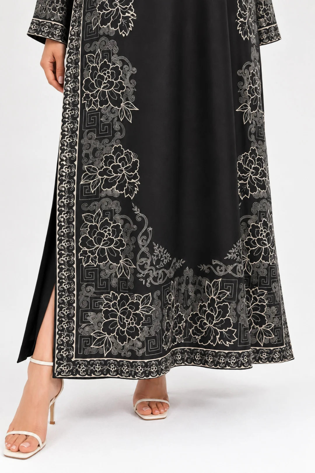 6084-Classic Black