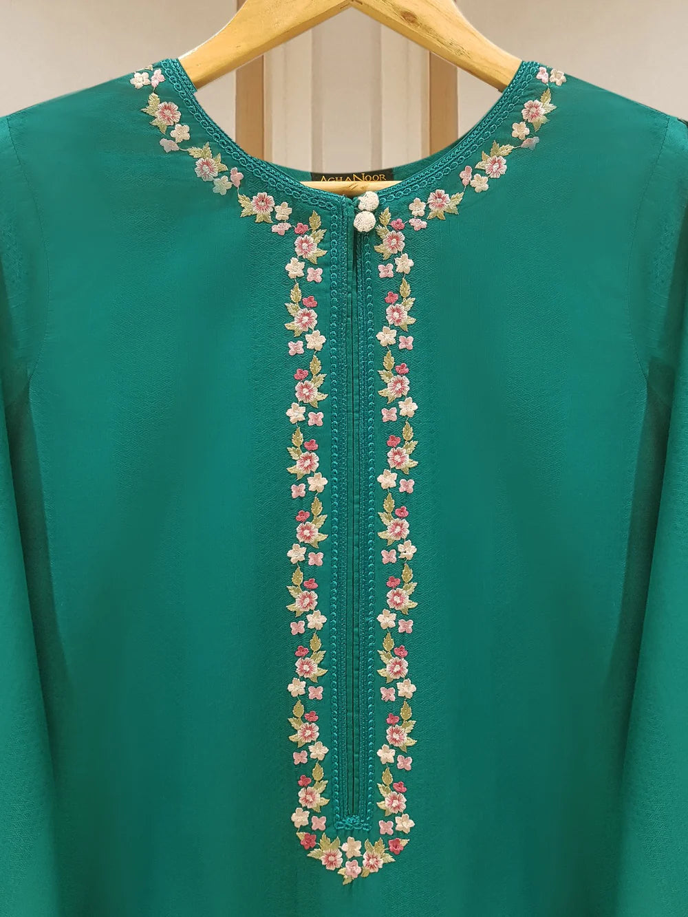 PURE EMBROIDERED JACQUARD LAWN SHIRT S106938