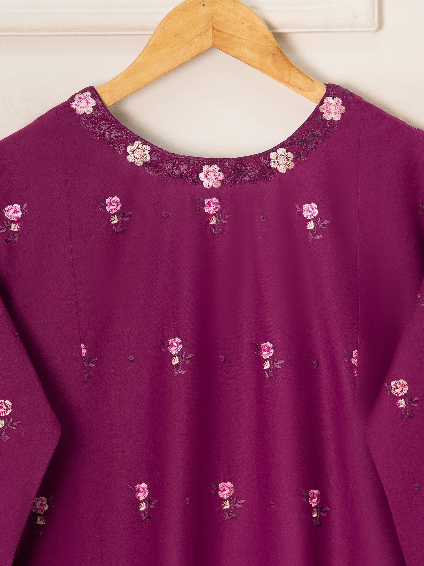 3 Piece - Pure Embroidered Lawn Suit S111585