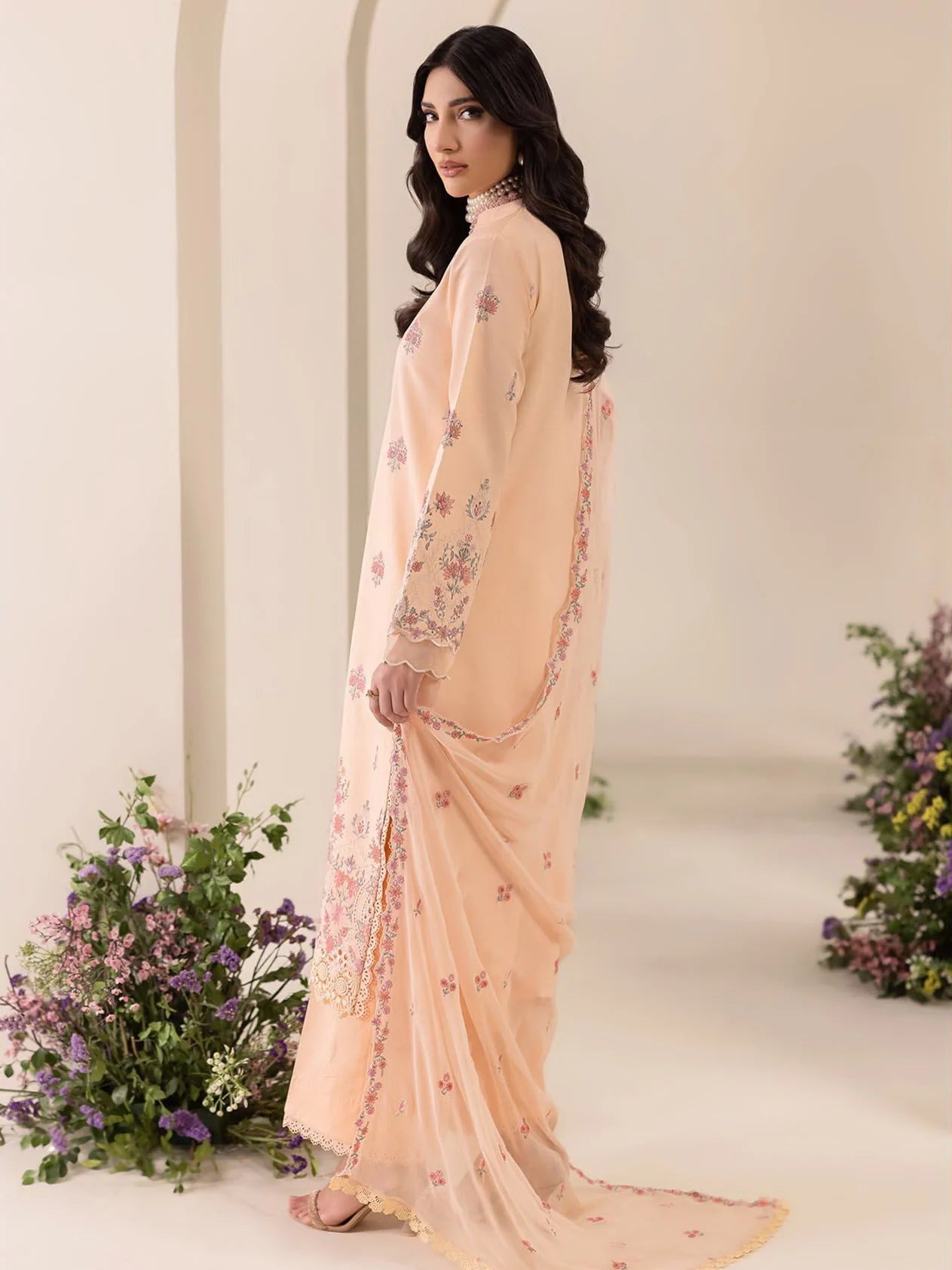 RajBari Premium Embroidered Lawn Unstitched 3Pc Suit D-04