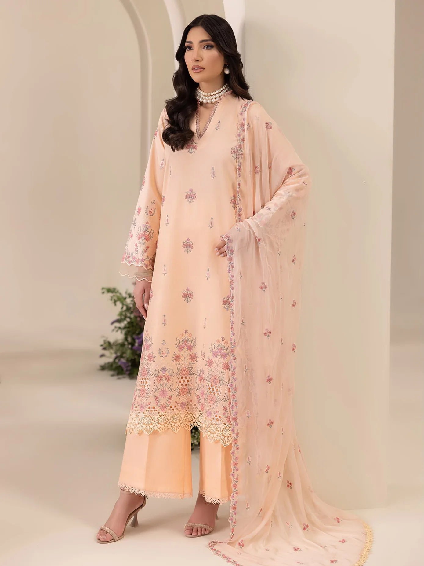 RajBari Premium Embroidered Lawn Unstitched 3Pc Suit D-04