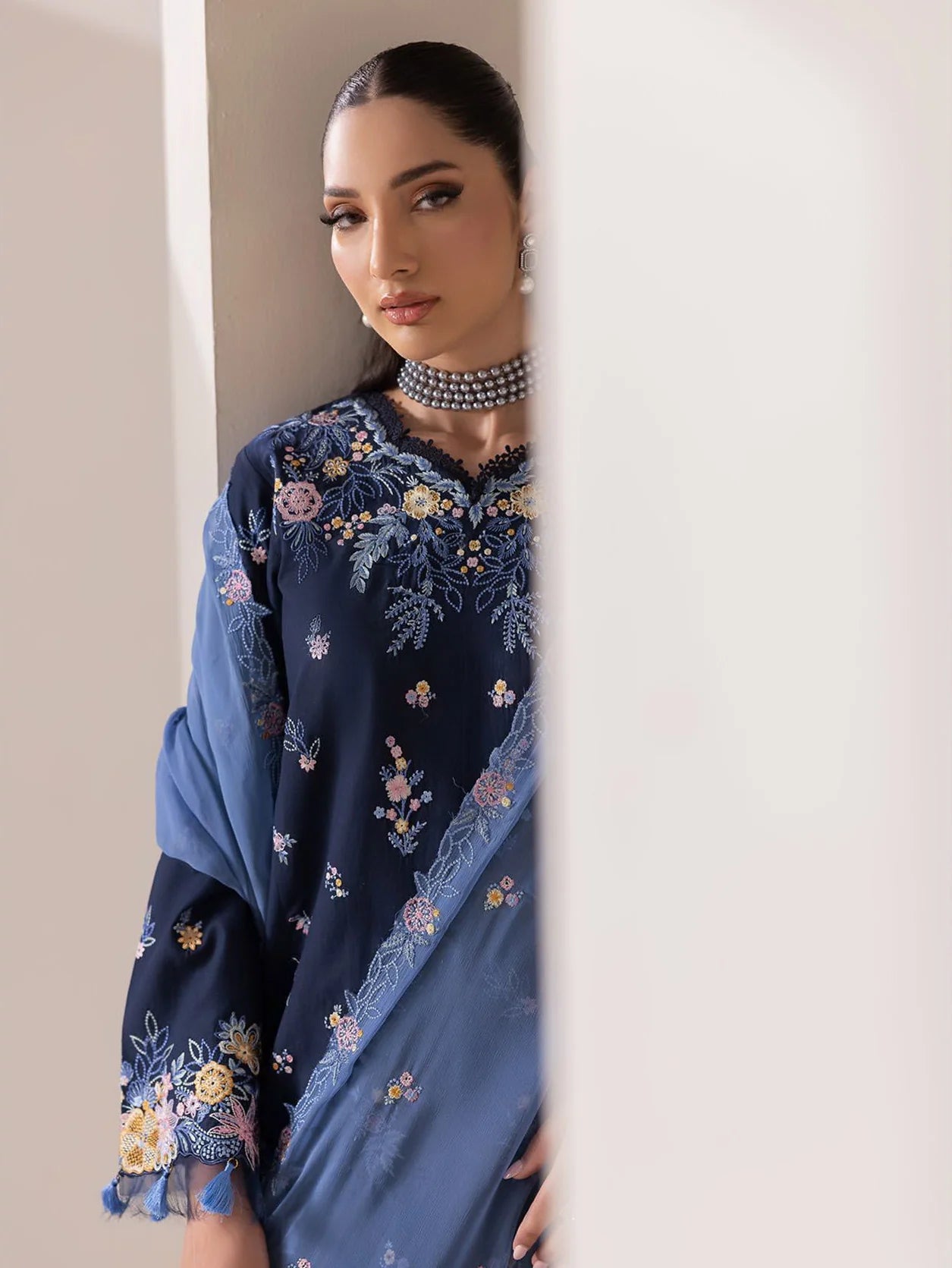 RajBari Premium Embroidered Lawn Unstitched 3Pc Suit D-07