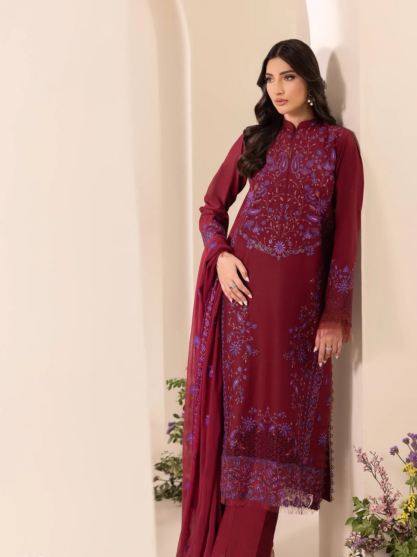 RajBari Premium Embroidered Lawn Unstitched 3Pc Suit D-08