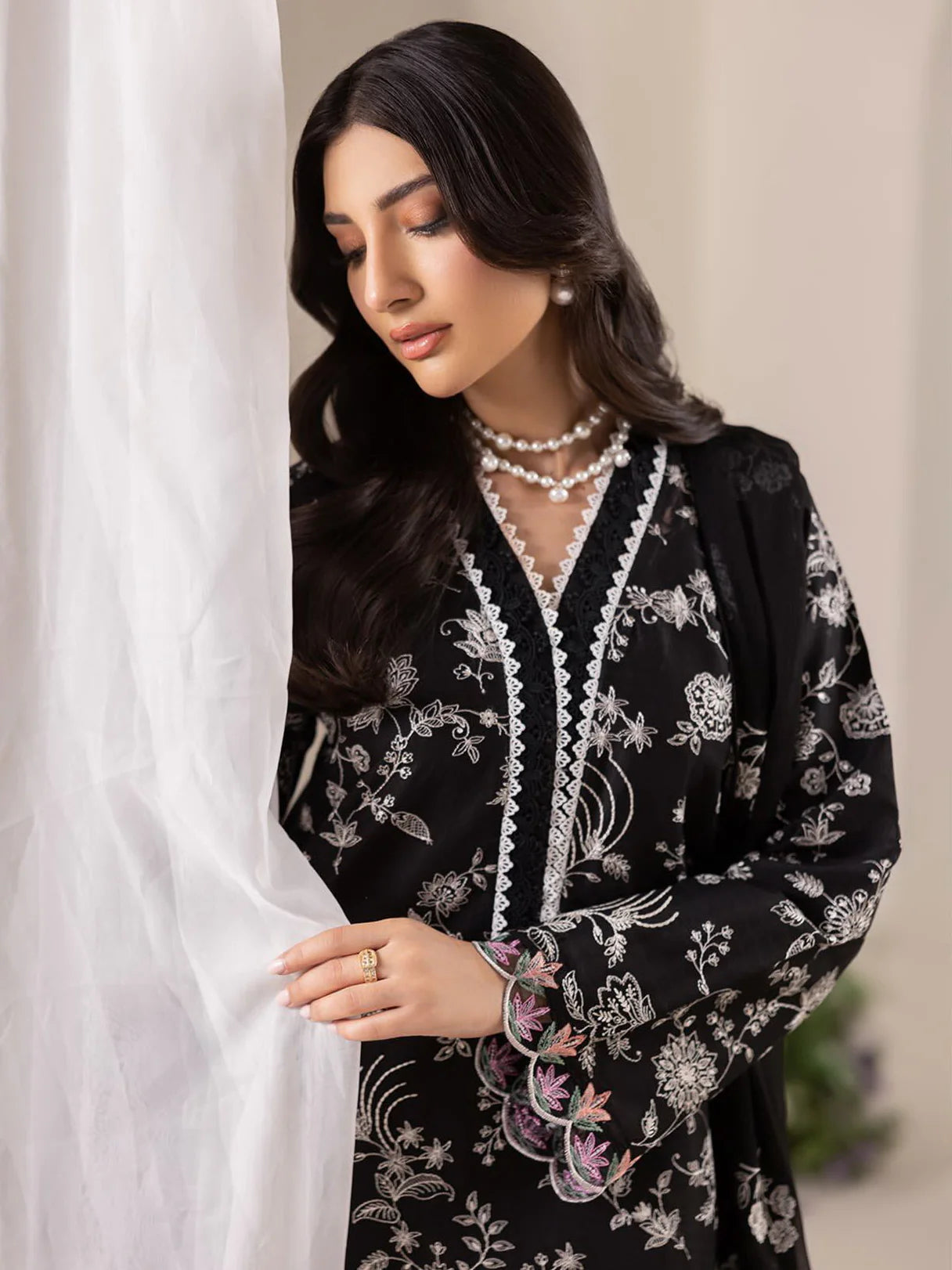 RajBari Premium Embroidered Lawn Unstitched 3Pc Suit D-10