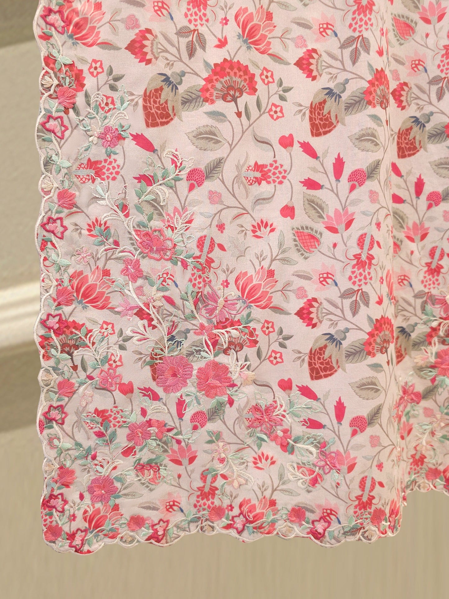 3 Piece - Digital Printed Lawn Suit S111938