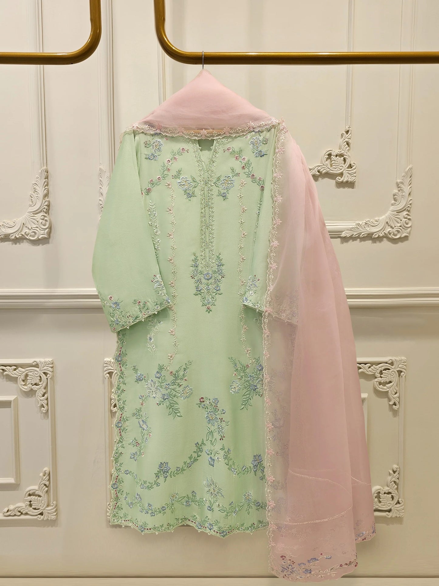 3 Piece- Pure Sheesha Silk Embroidered Suit S113030