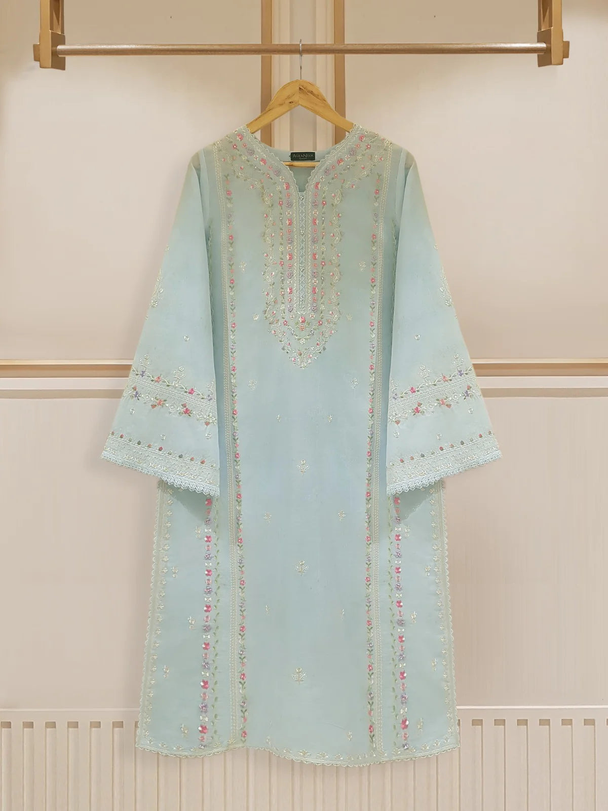 PURE EMBROIDERED JACQUARD LAWN SHIRT S107475