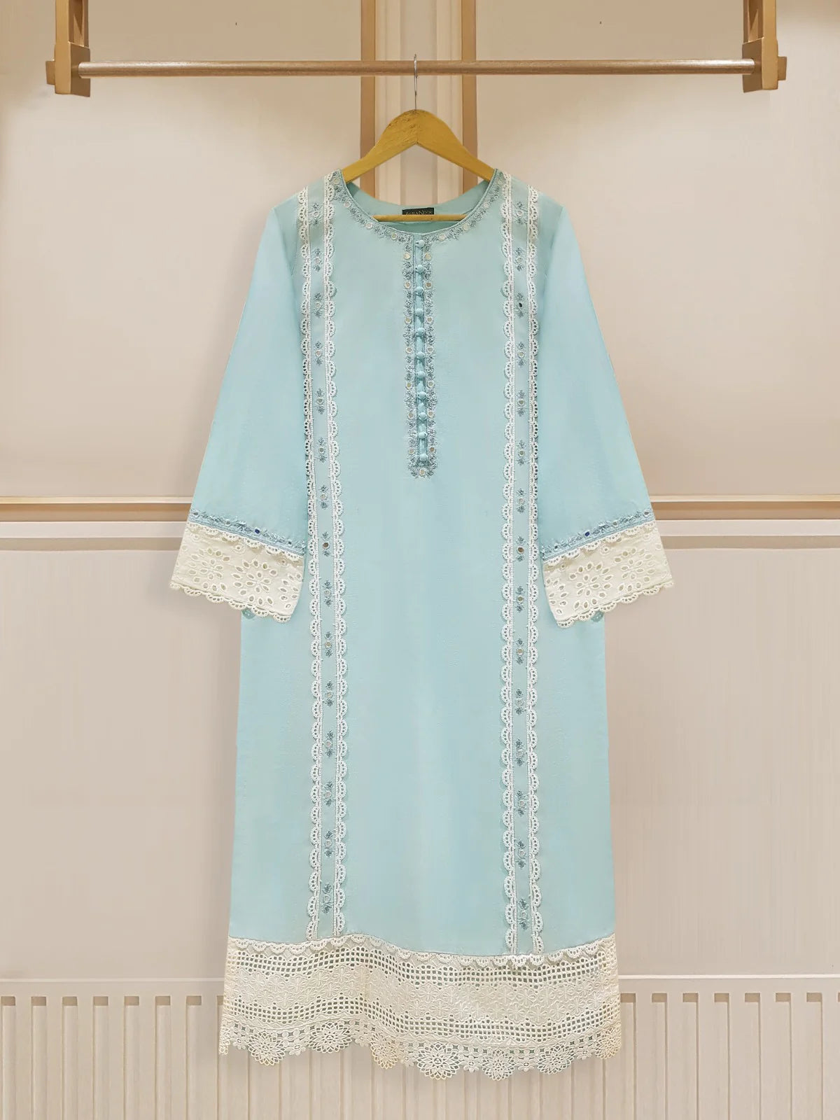 FINE JACQUARD EMBROIDERED SHIRT S107504