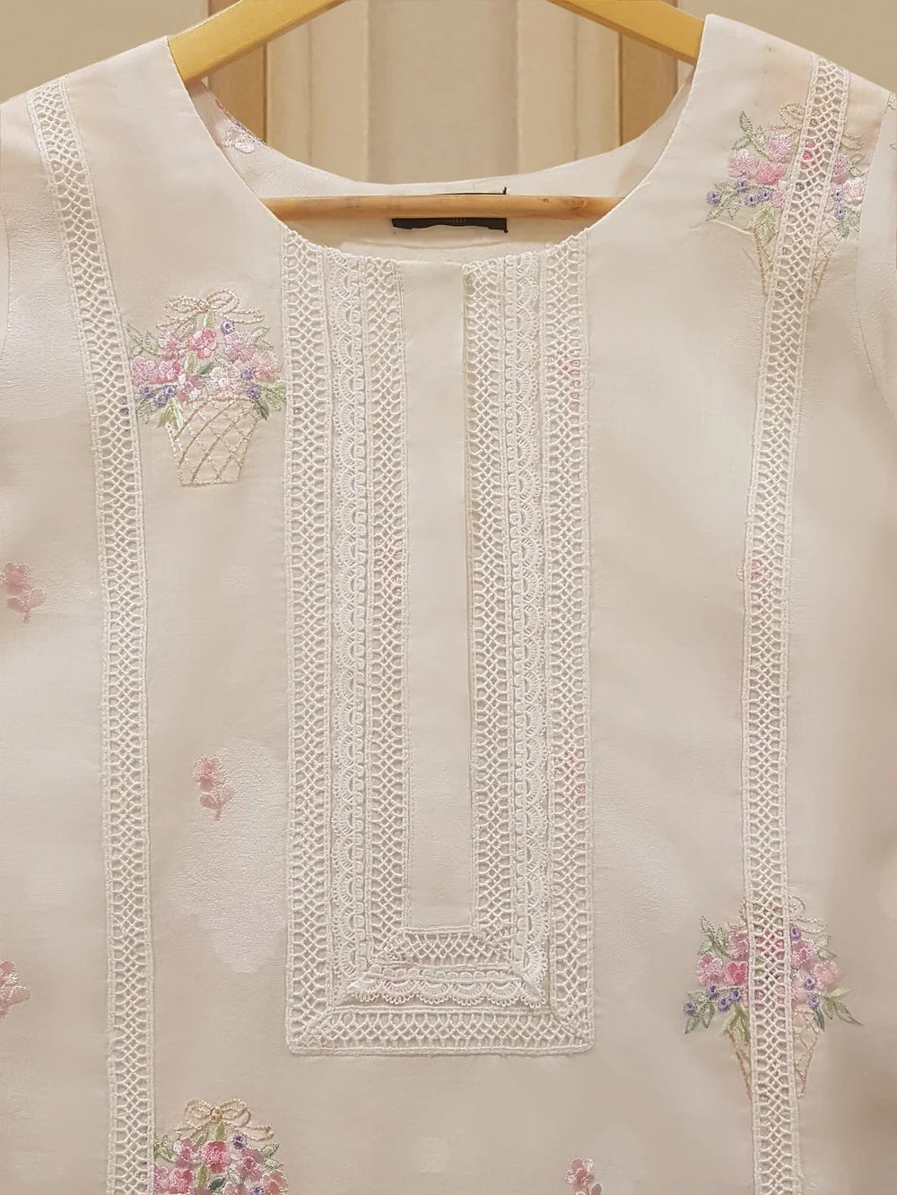 FINE JACQUARD EMBROIDERED SHIRT S107822