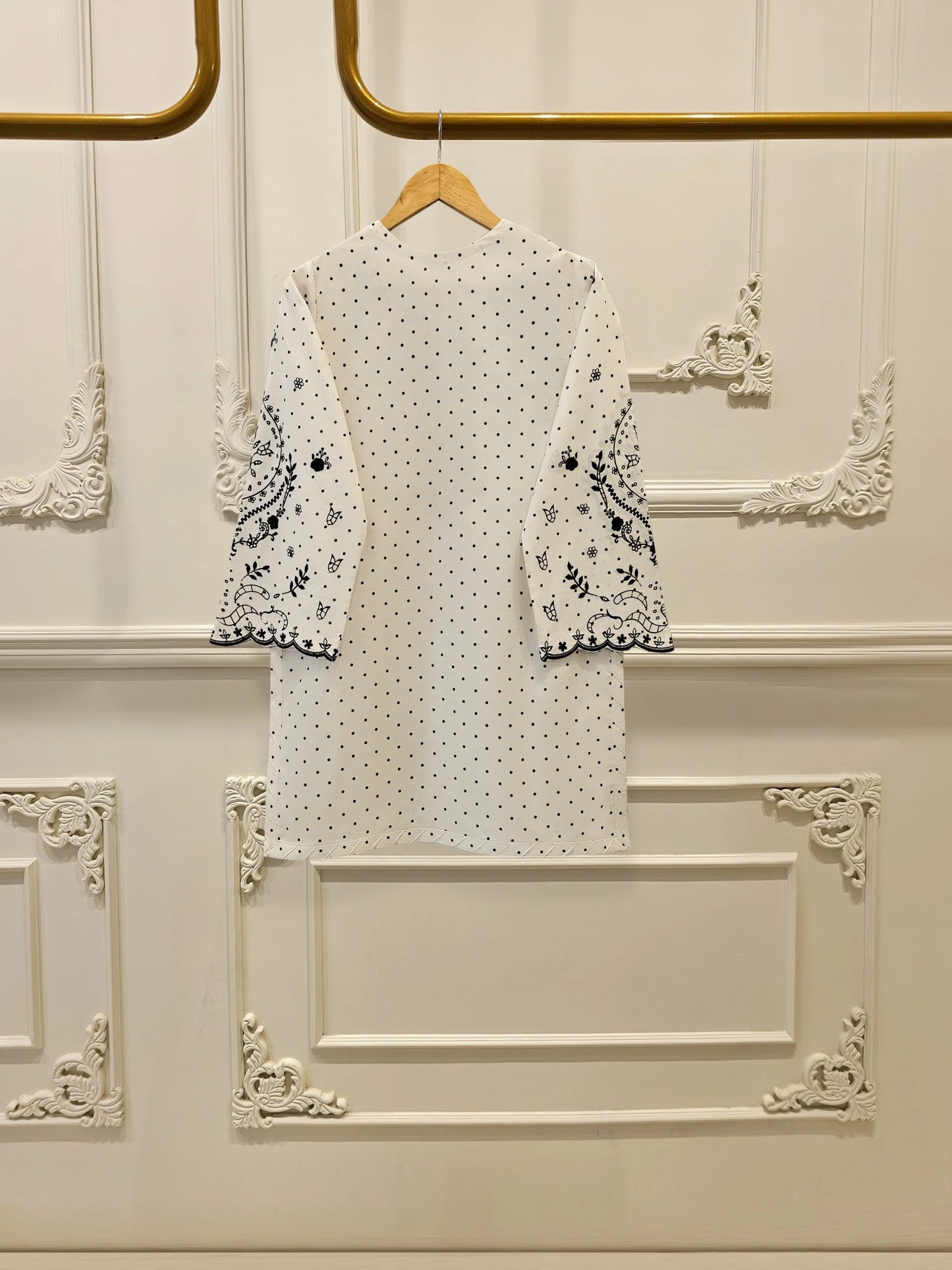 2 Piece - Pure Embroidered Lawn Suit S111639