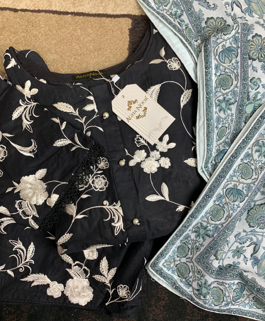 3 Piece - Pure Embroidered Cambric Suit S110022