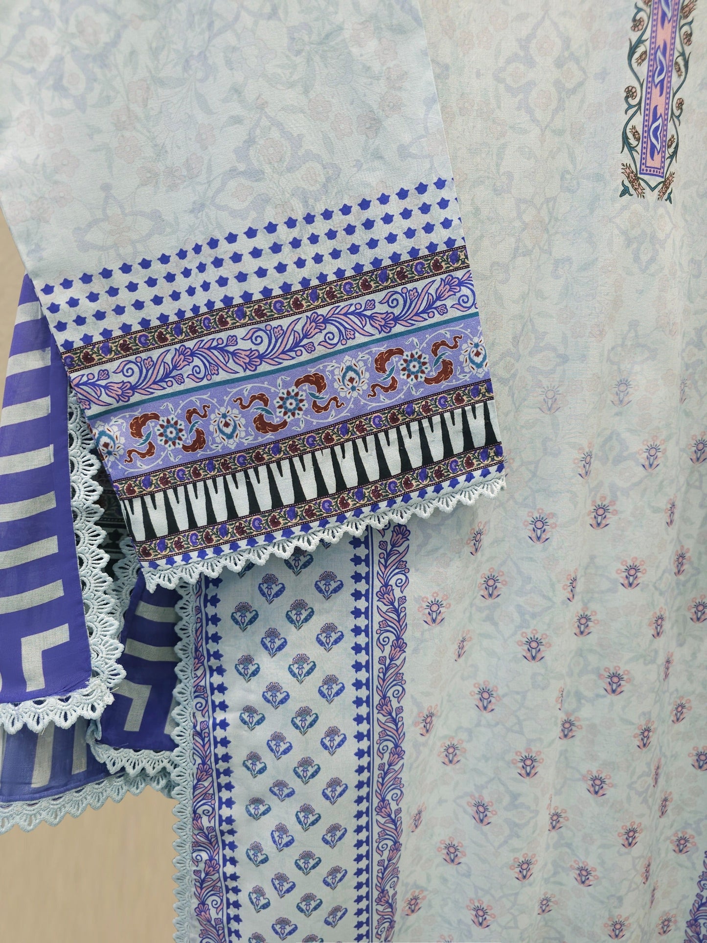 3 Piece - Digital Printed Cambric Suit S112993