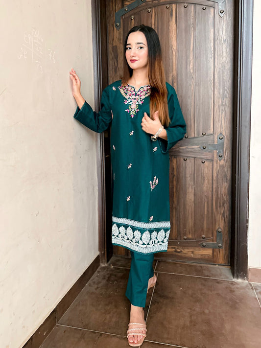 DRAK GREEN 2pc Embroidered Cotton  Suit AFSANEH CTN-015